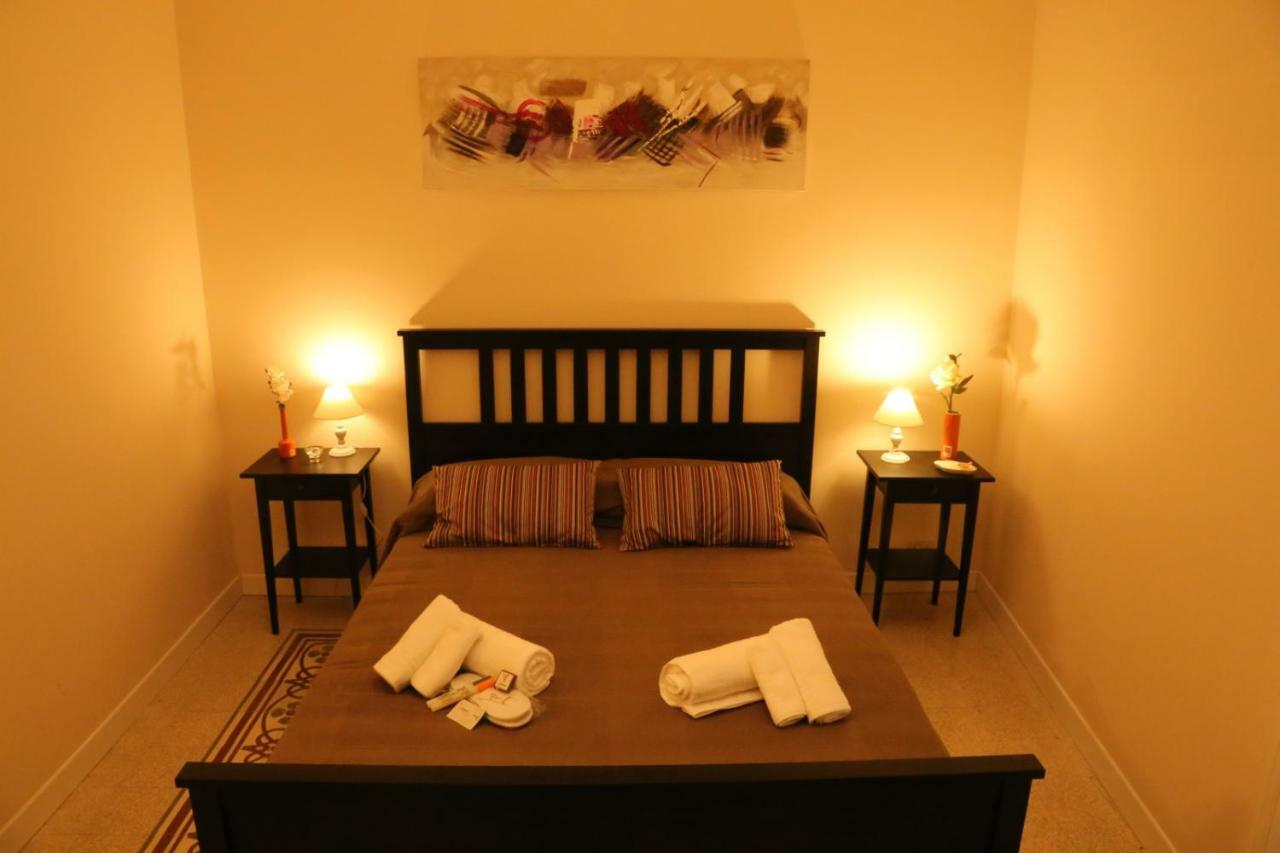 Apartemen 55 m² dengan 1 kamar tidur dan 1 kamar mandi pribadi di Pusat Kota Ragusa Bagian luar foto